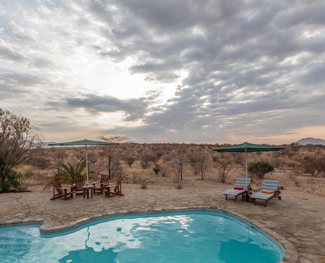 Hohenstein Lodge Usakos Bagian luar foto