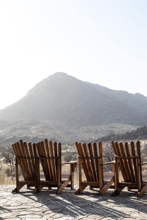 Hohenstein Lodge Usakos Bagian luar foto