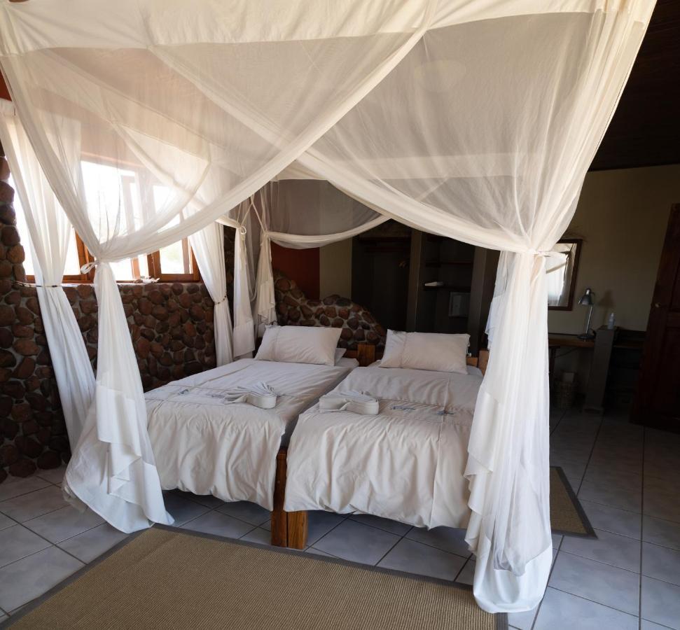 Hohenstein Lodge Usakos Bagian luar foto
